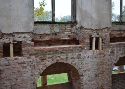 Herstellung der Auflagertaschen im Gartensaal und in der Eingangshalle