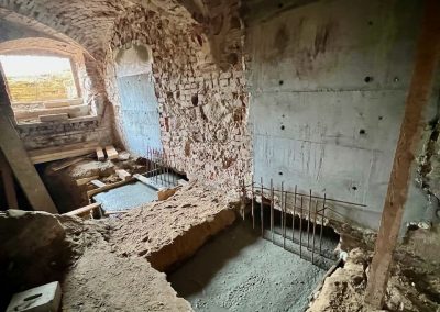 Fundamentunterfangungen im Gewölbekeller