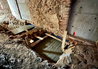 Fundamentunterfangungen im Gewölbekeller
