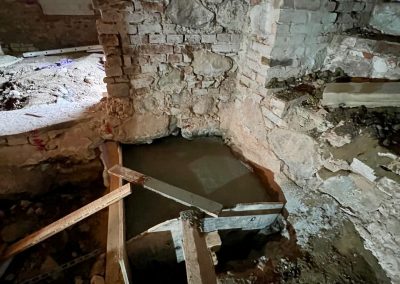 Fundamentunterfangungen im Gewölbekeller