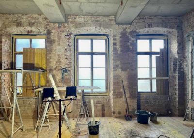 Wiederherstellung der historischen Fensterleibungen im Erdgeschoss