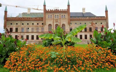 Größte Gutshaus-Baustelle des Landeslädt zu Vorträgen und Führungen ein